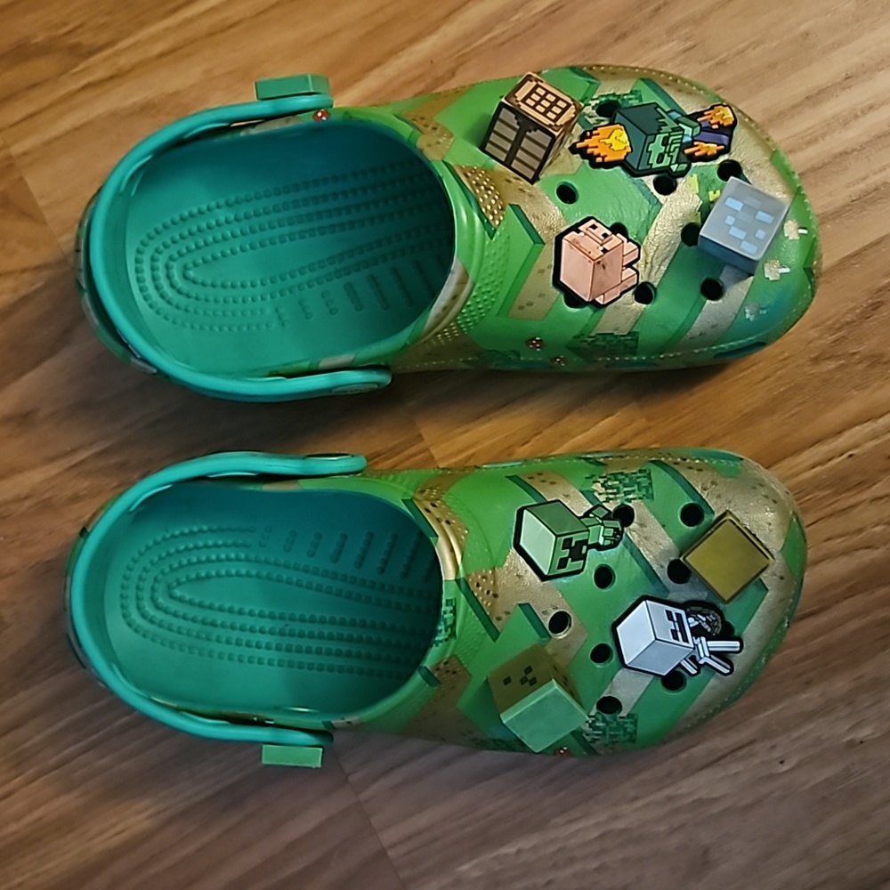 HTF Minecraft Crocs with jibbitz